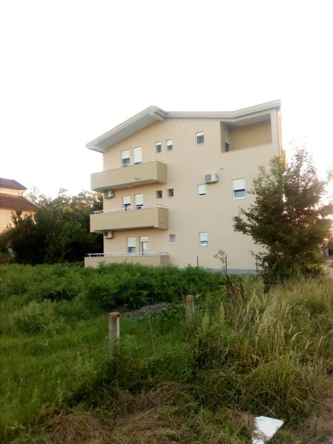 Tufio Apartmani อุลซิน ภายนอก รูปภาพ