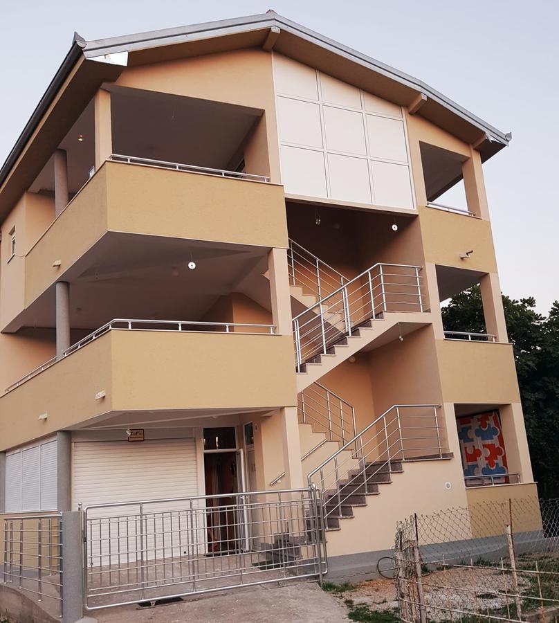 Tufio Apartmani อุลซิน ภายนอก รูปภาพ